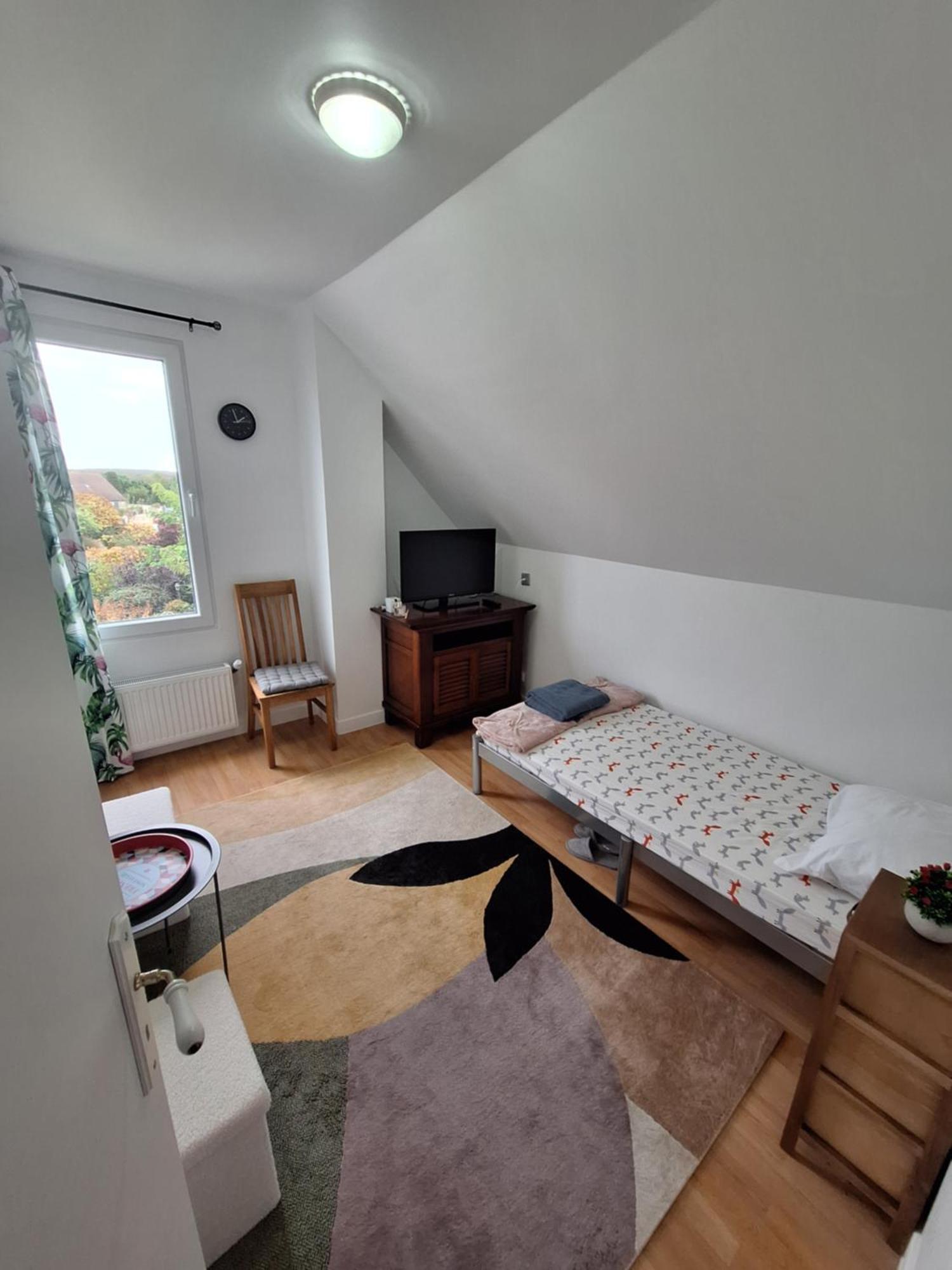 Chambres Et Table D'Hotes - Chez Paul Et Emilia Villers-Cotterets  Exterior photo